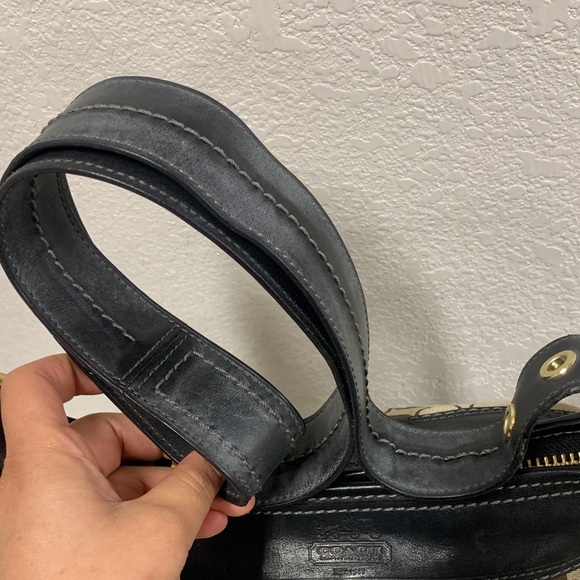 Coach Tan and Black Signature Shoulder Bag - Picture 10 of 14